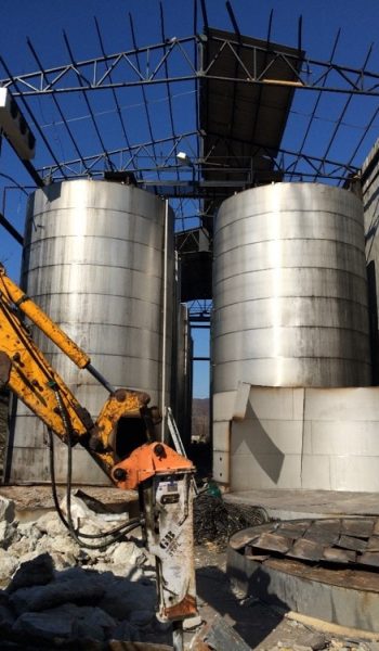 Demolition and purchase of acid-proof tanks